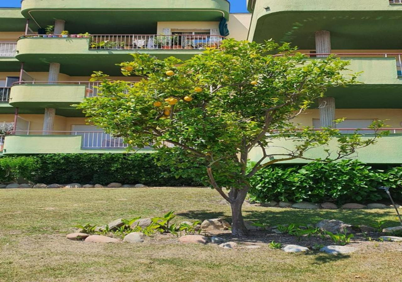 Apartamento Vacacional En Platja D'Aro S'Agaro Bagian luar foto